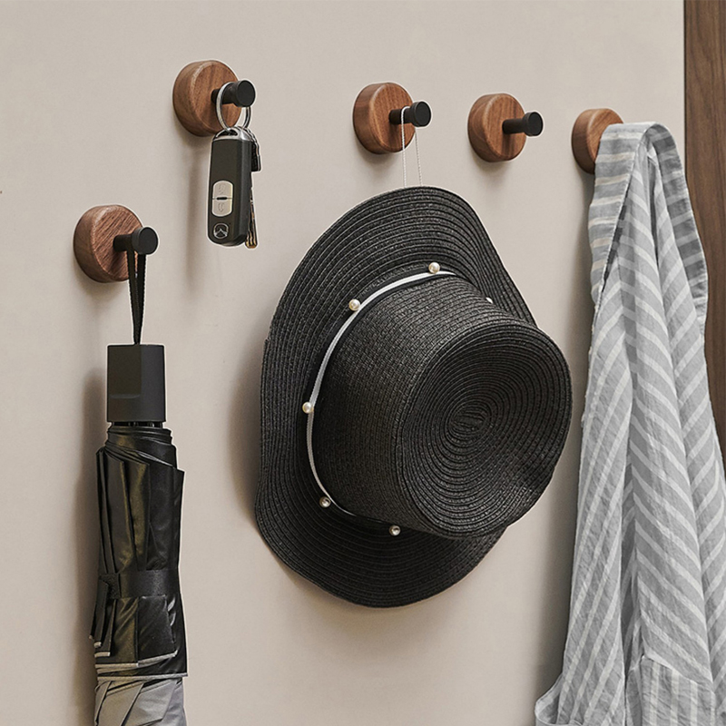 Samoprzylepny haczyk z litego  – Home Bathroom Key recenzja i cena