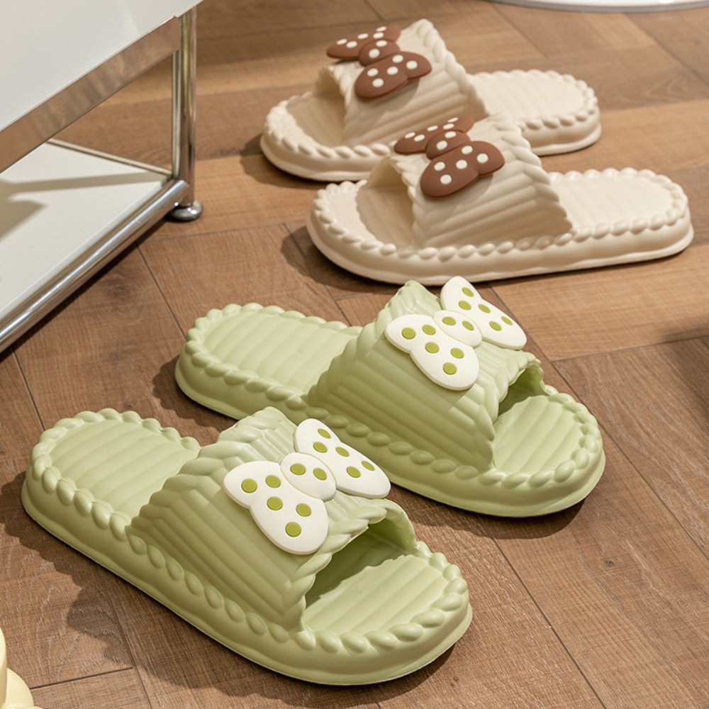 Urocze damskie kapcie z PVC z  – Home Bathroom Colors recenzja i cena